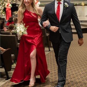 Apple Red David’s Bridal Bridesmaid Dress